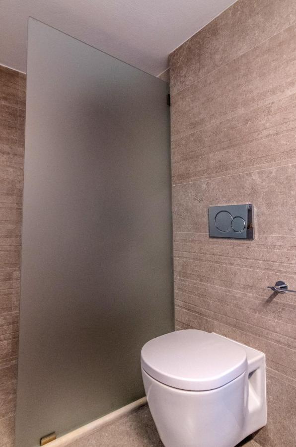 Albatross Holiday Apartments อจิออสซอสติส ภายนอก รูปภาพ