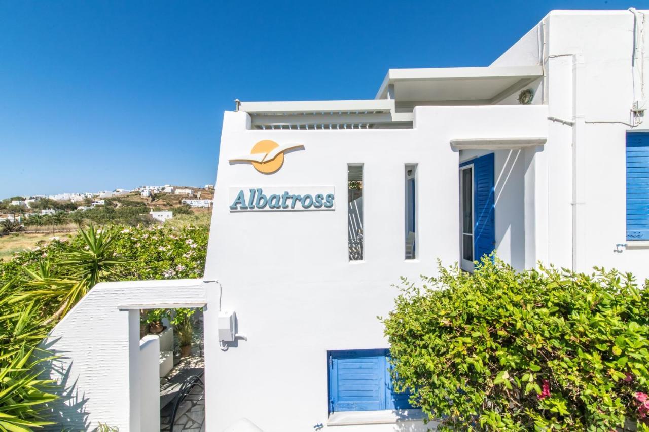 Albatross Holiday Apartments อจิออสซอสติส ภายนอก รูปภาพ