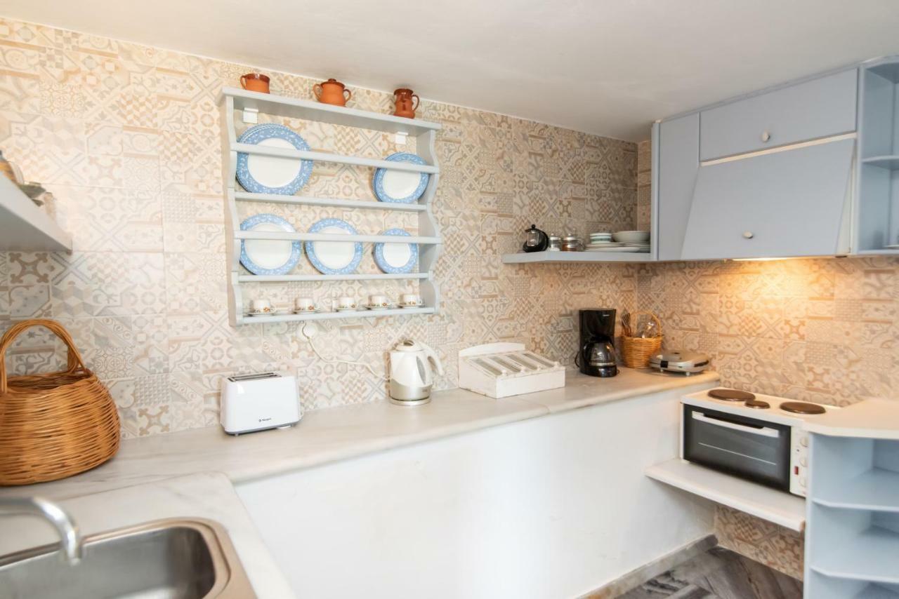 Albatross Holiday Apartments อจิออสซอสติส ภายนอก รูปภาพ