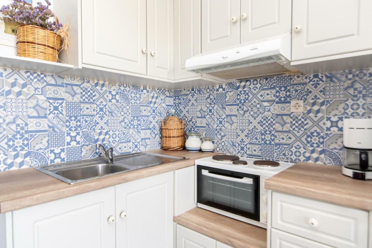 Albatross Holiday Apartments อจิออสซอสติส ภายนอก รูปภาพ