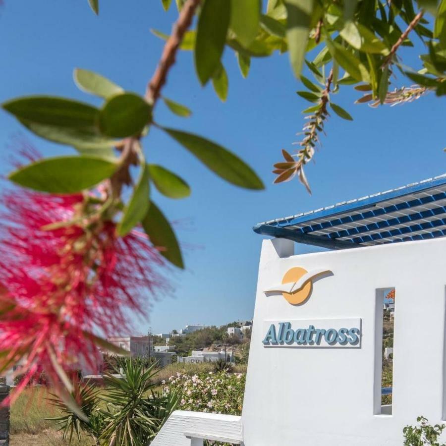 Albatross Holiday Apartments อจิออสซอสติส ภายนอก รูปภาพ